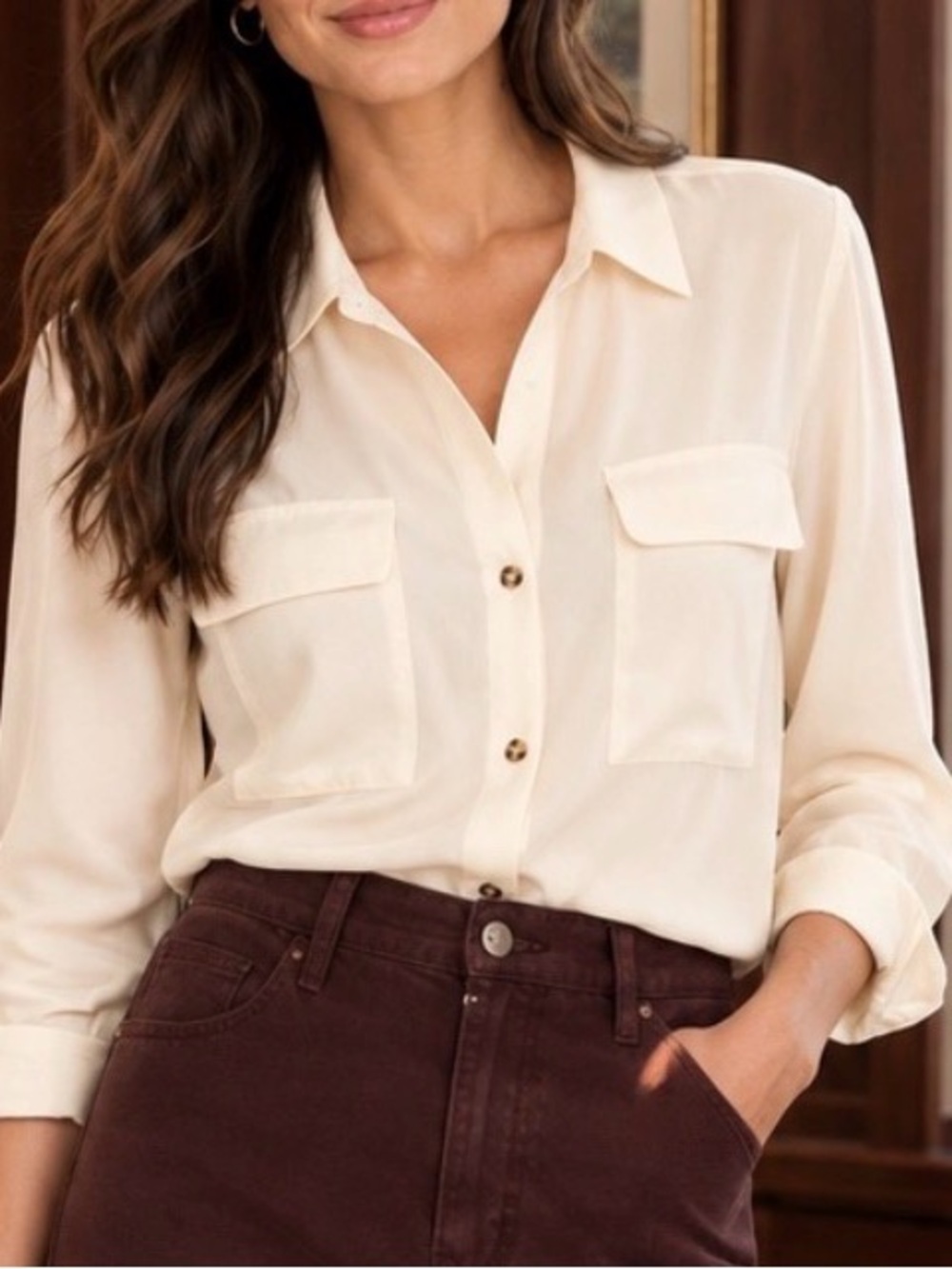 Alexia Admor Cream Satin Button Front Blouse Size 10 Gold Buttons